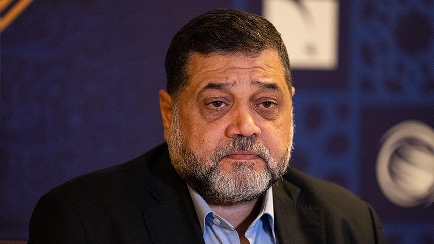 أهالي شهداء السابع من أكتوبر يستهجنون تصريحات أسامة حمدان… وحماس بين الدماء والحكم